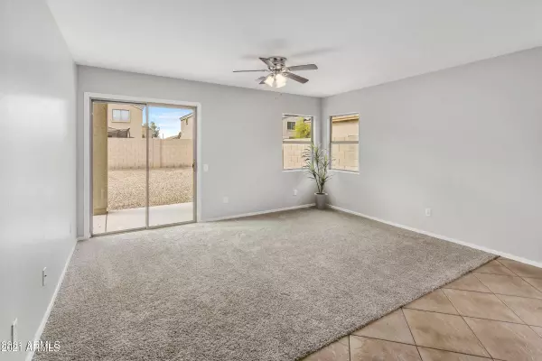 Maricopa, AZ 85138,43351 W ELIZABETH Avenue