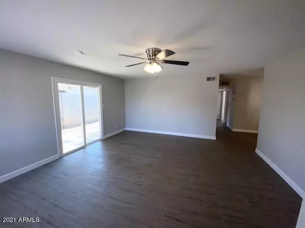 Glendale, AZ 85303,5721 N 69TH Avenue