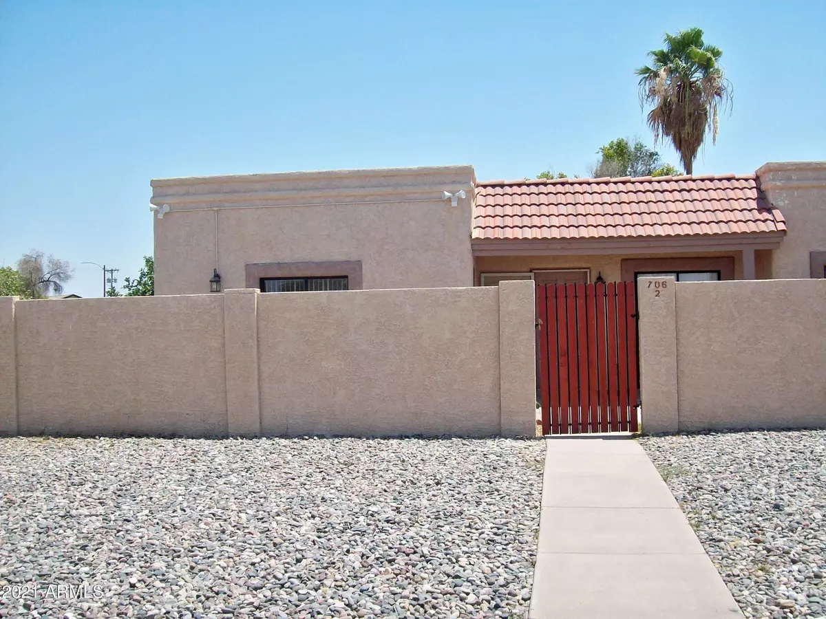 Avondale, AZ 85323,706 N 4TH Street #2