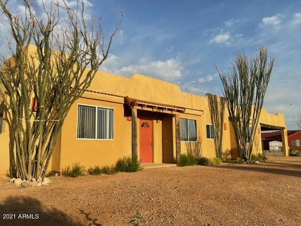 Tombstone, AZ 85638,124 N NAVAJO Place