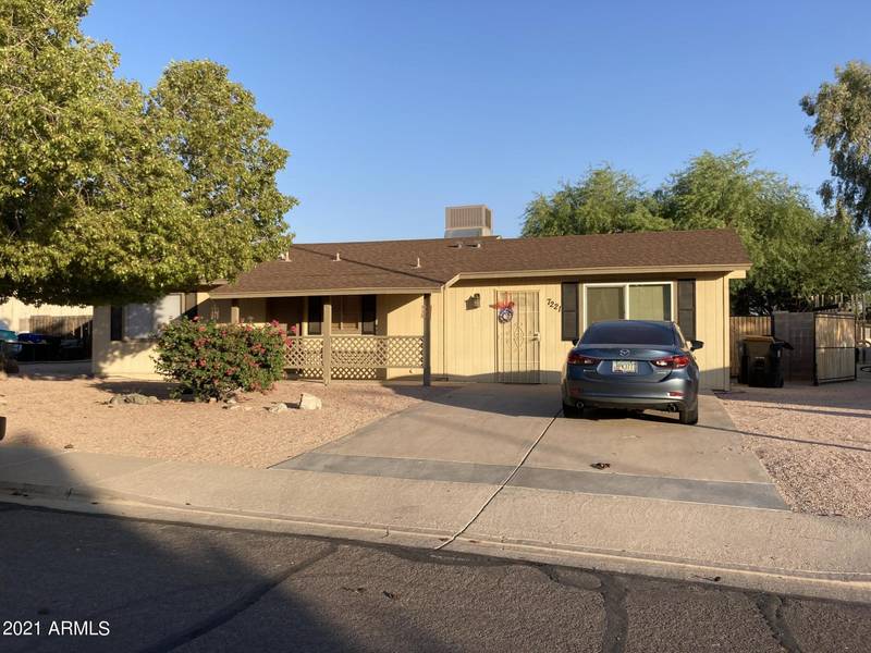 7221 E IVYGLEN Street, Mesa, AZ 85207