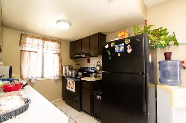 Phoenix, AZ 85033,4261 N 68TH Avenue