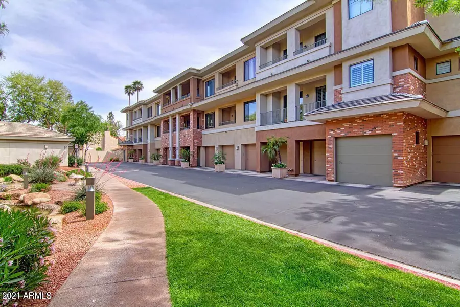 2989 N 44TH Street #3005, Phoenix, AZ 85018