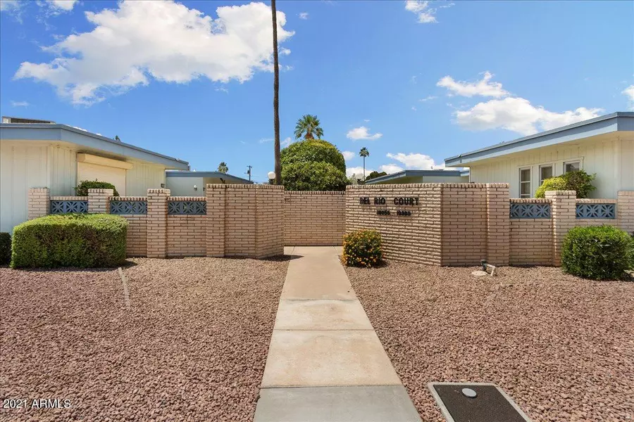 10863 W COGGINS Drive, Sun City, AZ 85351