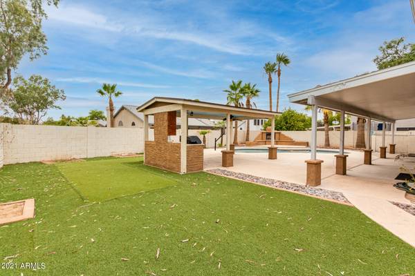 Chandler, AZ 85225,1202 N LEOMA Court