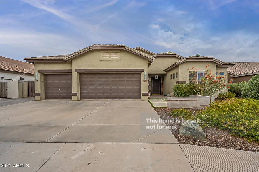 2331 E BELLERIVE Place, Chandler, AZ 85249