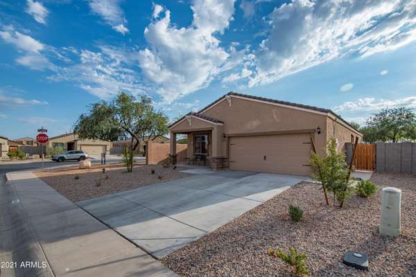 Maricopa, AZ 85138,19354 N PIETRA Drive