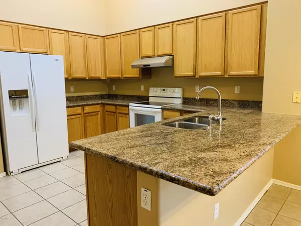 Tolleson, AZ 85353,3422 S 121ST Lane