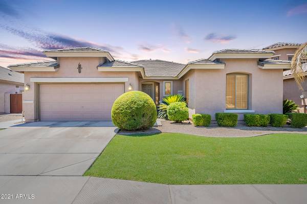 201 W ROADRUNNER Drive, Chandler, AZ 85286