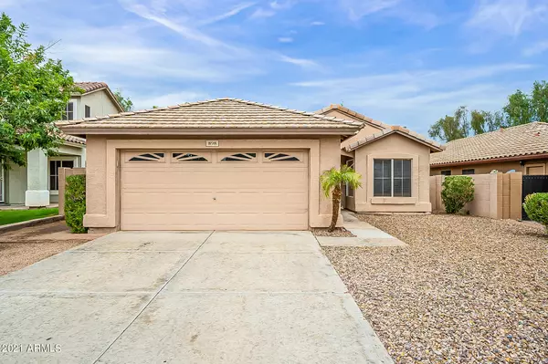 898 S SILVERADO Street, Gilbert, AZ 85296