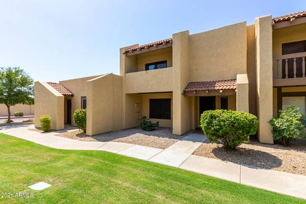 Glendale, AZ 85306,5842 W WINCHCOMB Drive