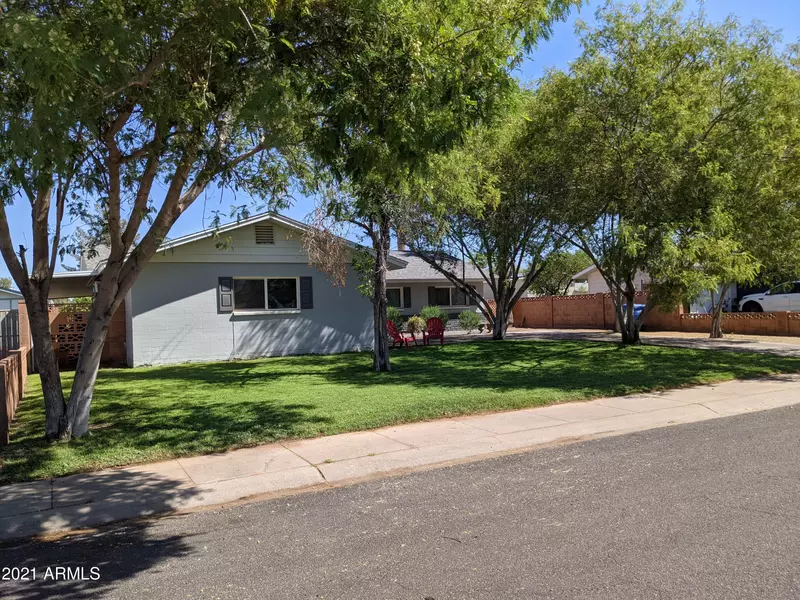 3222 W GELDING Drive, Phoenix, AZ 85053