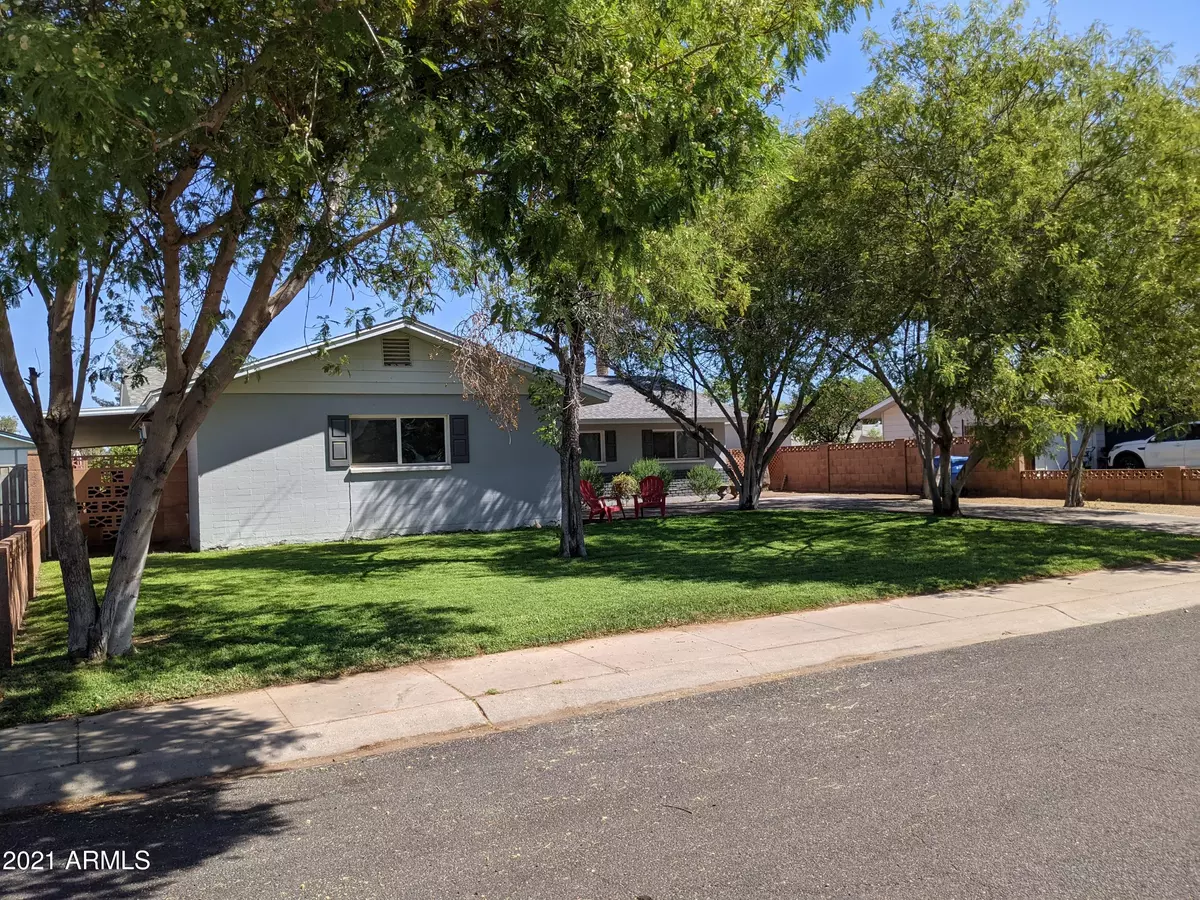 Phoenix, AZ 85053,3222 W GELDING Drive