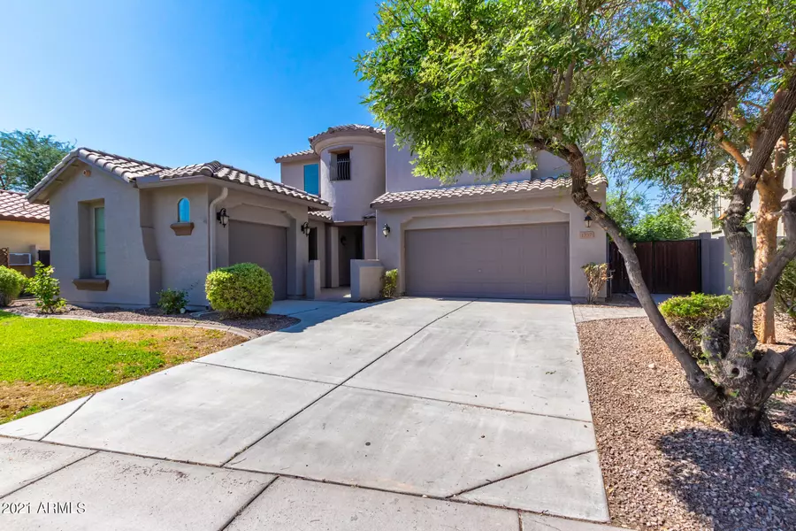 1737 E AZALEA Drive, Gilbert, AZ 85298