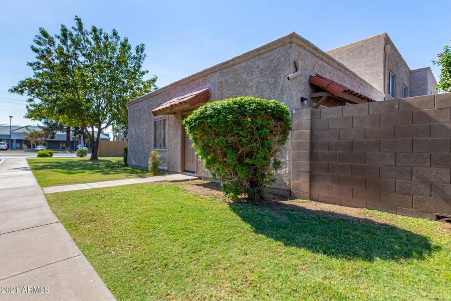 600 S DOBSON Road #215, Mesa, AZ 85202