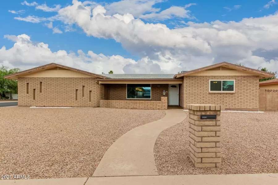 6206 E EL PASO Street, Mesa, AZ 85205