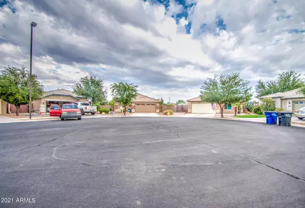 Gilbert, AZ 85297,4121 S DEW DROP Court