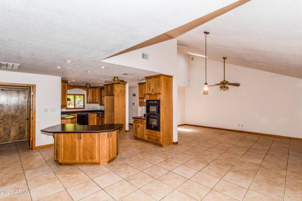 Scottsdale, AZ 85254,4829 E EVERETT Drive