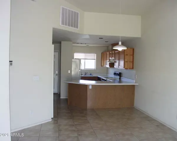 Mesa, AZ 85205,6454 E University Drive #22