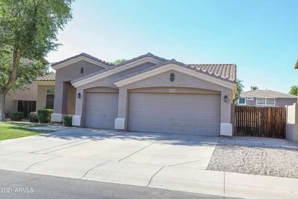 Chandler, AZ 85286,1806 E CAROB Drive