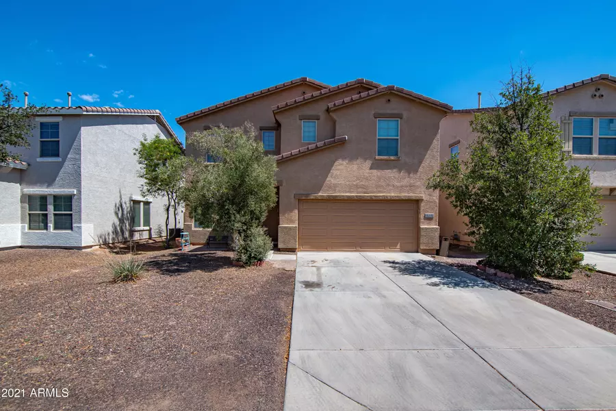 938 E KELSI Avenue, San Tan Valley, AZ 85140