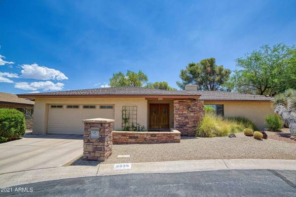 9039 N CONCHO Lane, Phoenix, AZ 85028