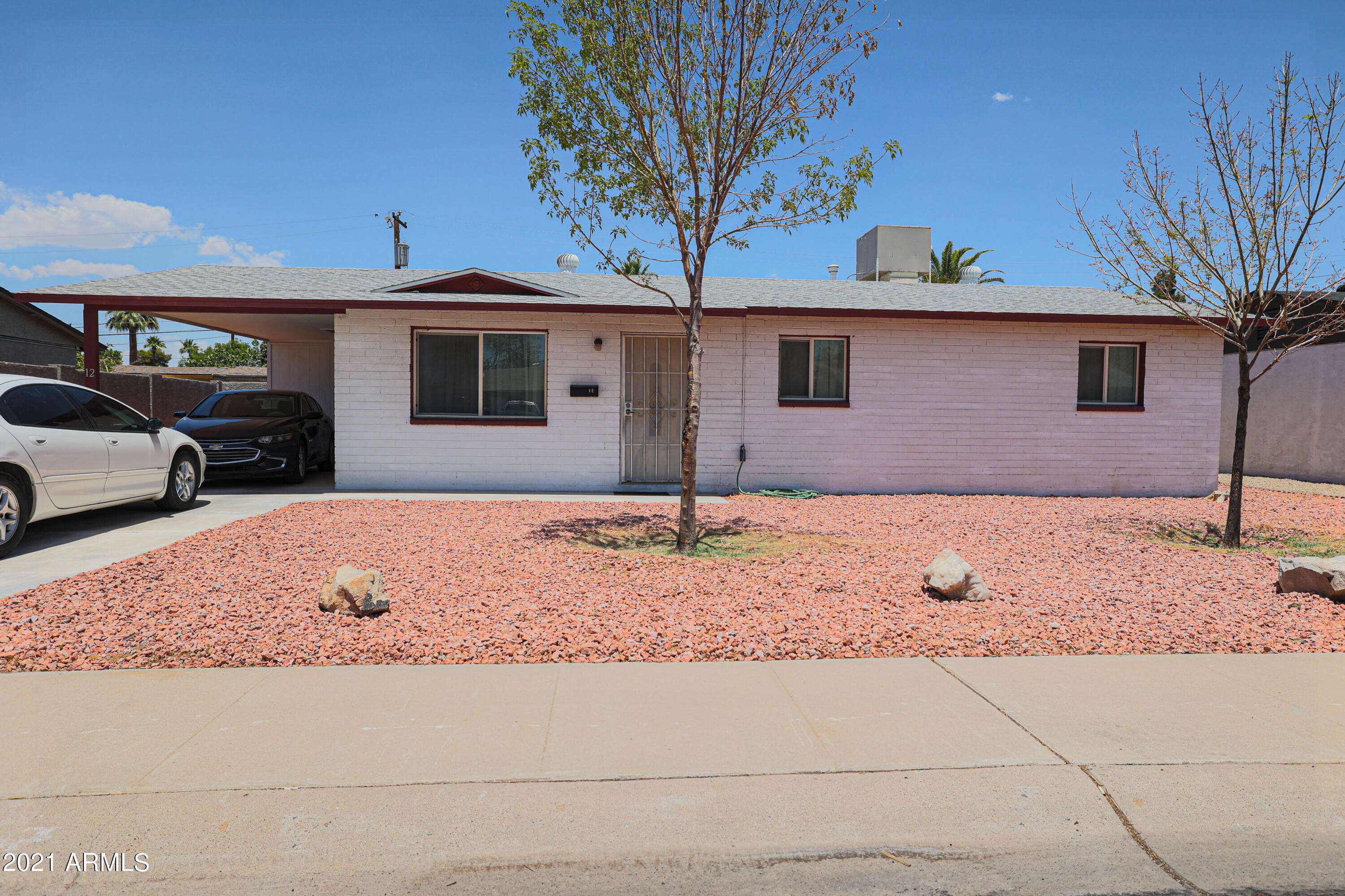 12 W BRINKER Drive, Avondale, AZ 85323