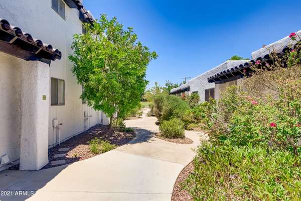 Scottsdale, AZ 85257,2401 N 70TH Street #H