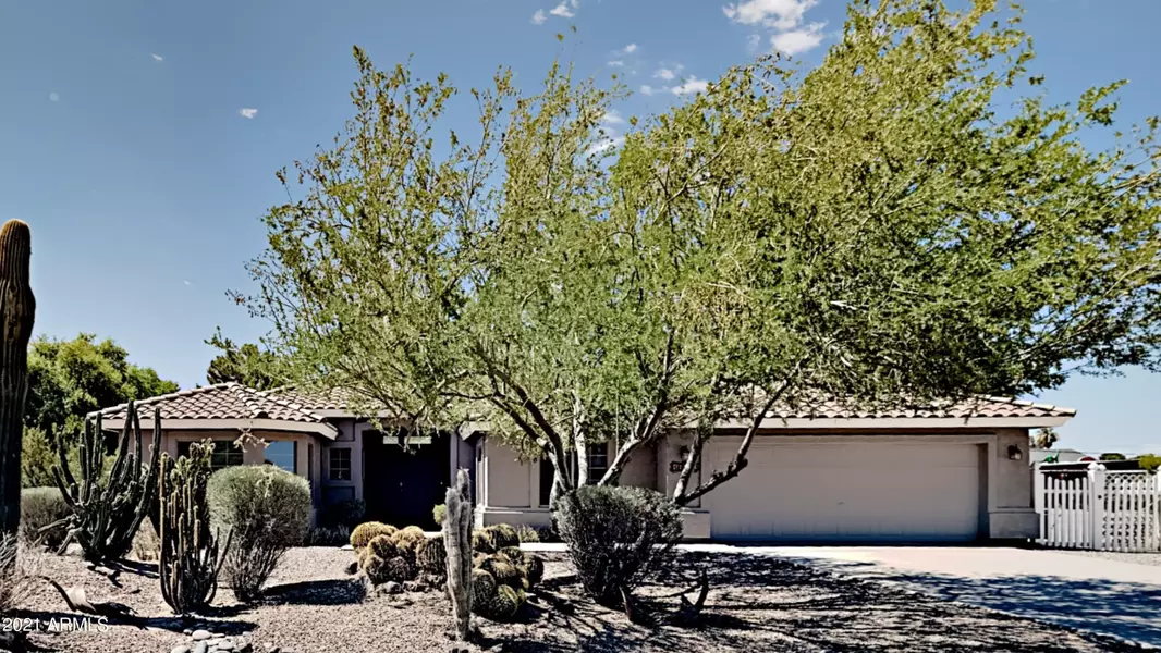 18643 E VIA DEL RANCHO --, Queen Creek, AZ 85142