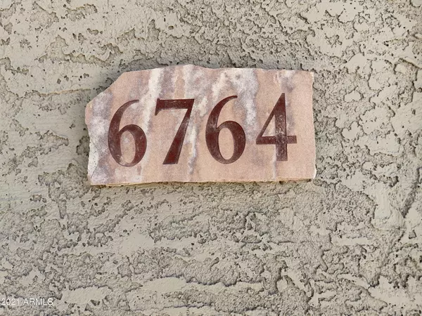 Glendale, AZ 85303,6764 N 79TH Drive