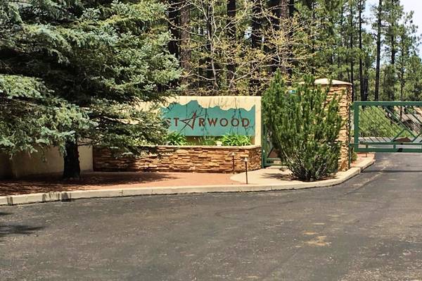 Pinetop, AZ 85935,8828 Starwood Drive #13