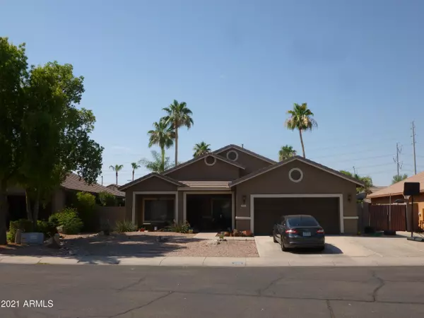 4515 E CAMPBELL Court, Gilbert, AZ 85234