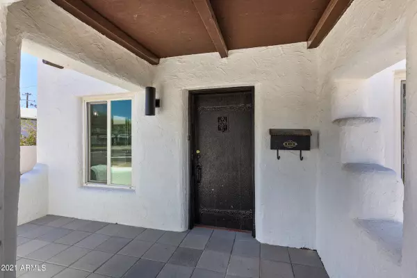 Phoenix, AZ 85006,2512 N 12TH Street