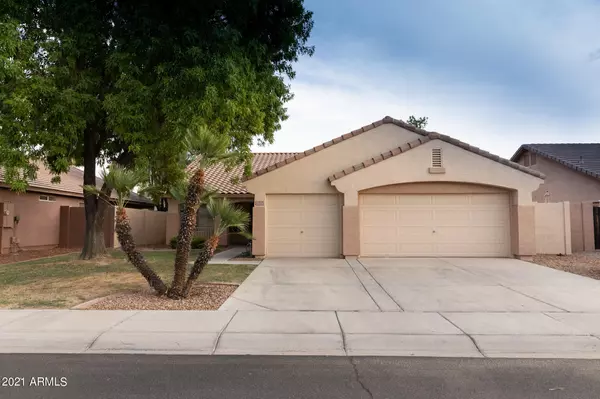 1563 E Robinson Way,  Chandler,  AZ 85225