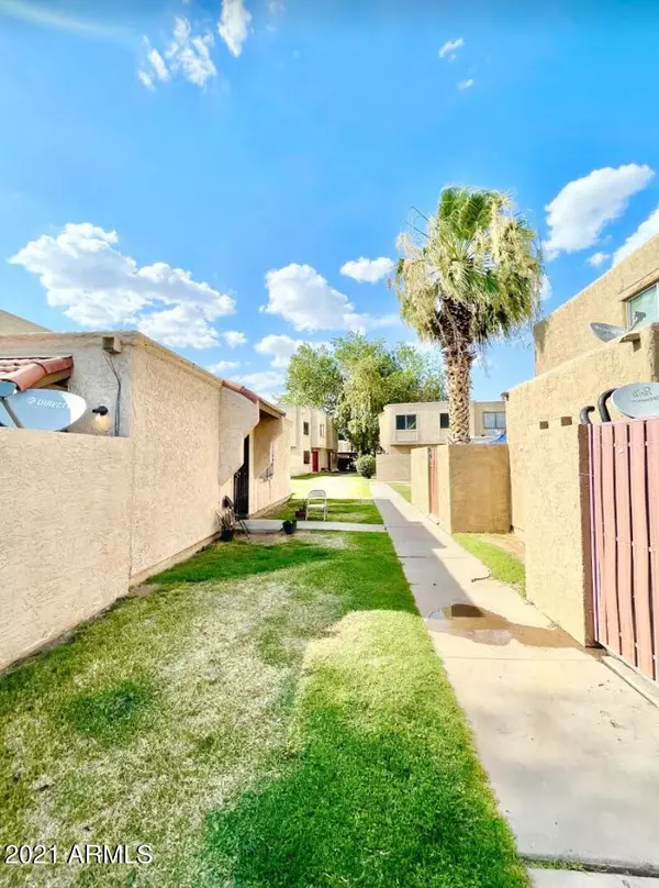 Phoenix, AZ 85033,6848 W MONTEROSA Street