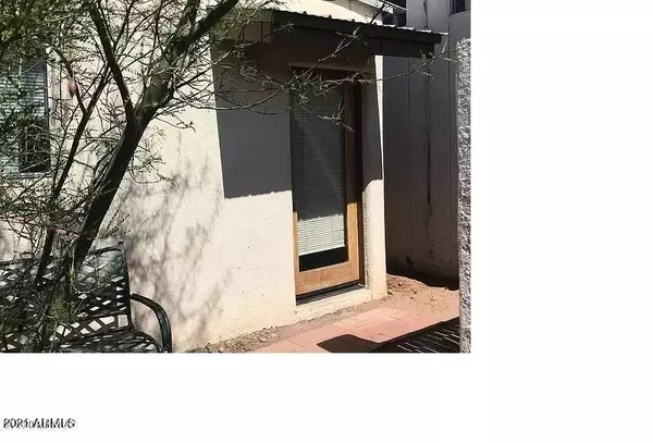 Tucson, AZ 85705,443 E Delano Street