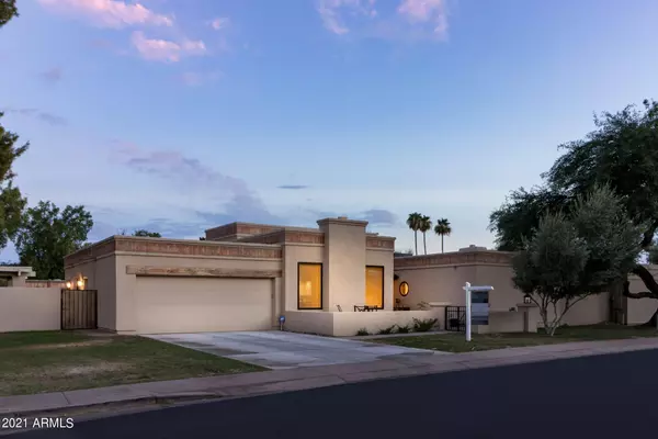 2567 E VERMONT Avenue, Phoenix, AZ 85016