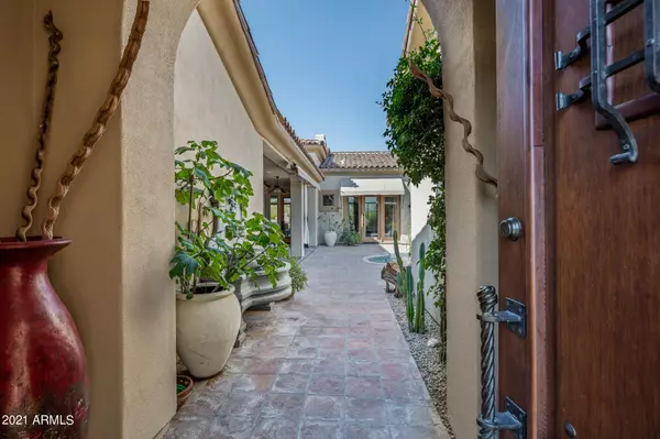 Scottsdale, AZ 85266,7471 E CAMINO RAYO DE LUZ --