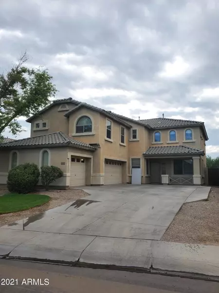 38711 N JONATHAN Street, San Tan Valley, AZ 85140