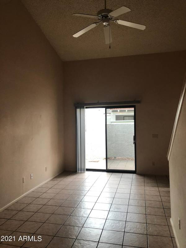 Tempe, AZ 85281,850 S River Drive #1034