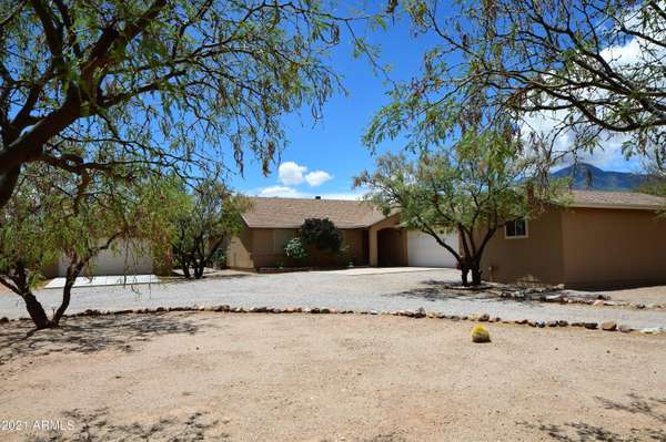 Hereford, AZ 85615,5734 E LABRADOR Lane