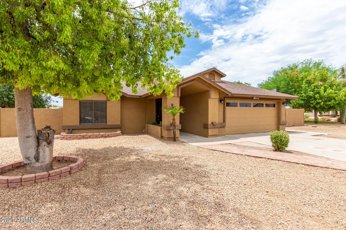 Glendale, AZ 85303,7695 W San Juan Avenue