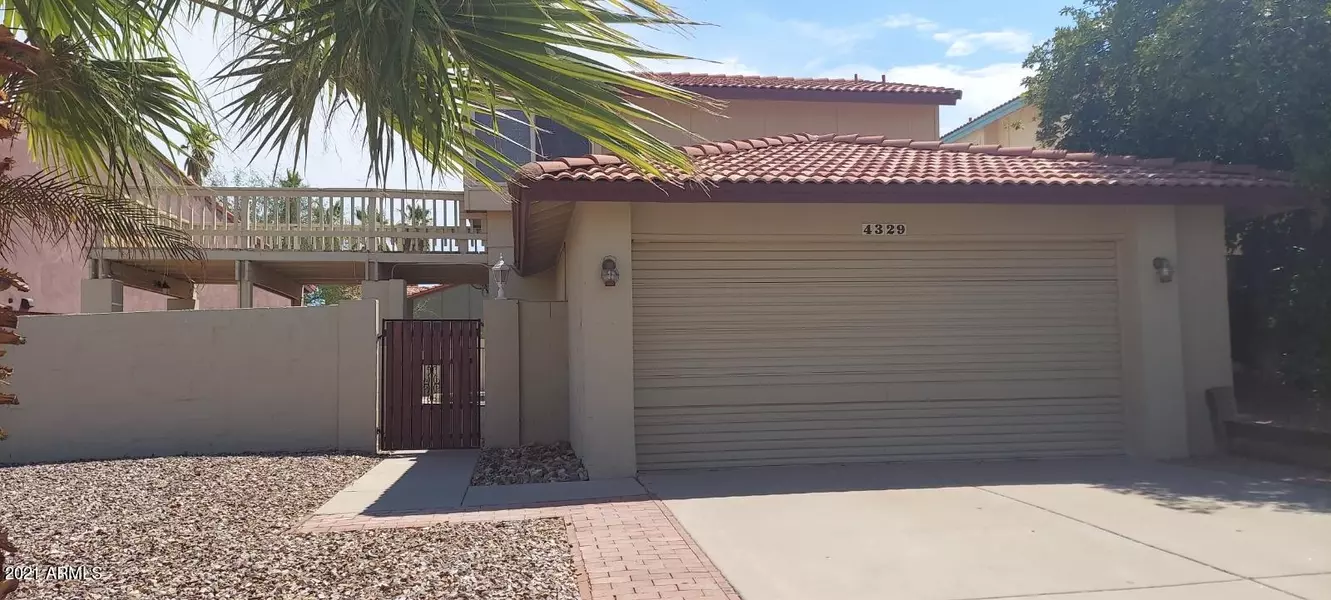 4329 E VAUGHN Drive, Phoenix, AZ 85044