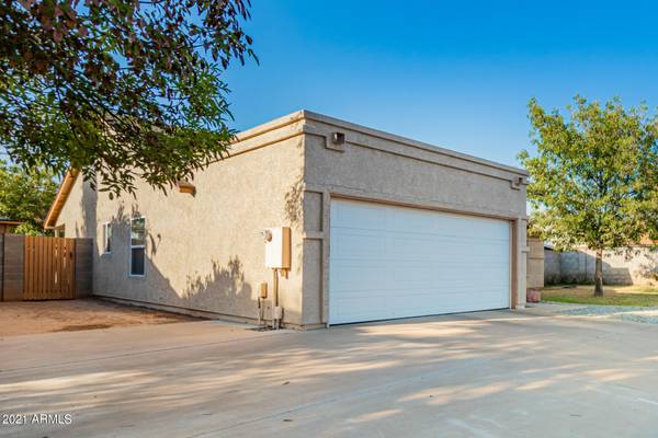 Glendale, AZ 85303,7956 W TUCKEY Lane