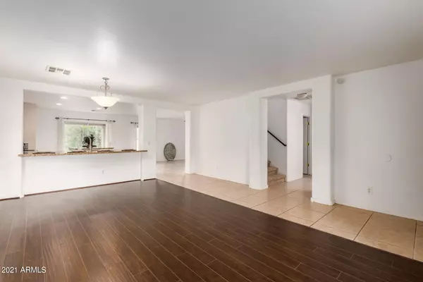 San Tan Valley, AZ 85143,3039 E MINERAL PARK Road