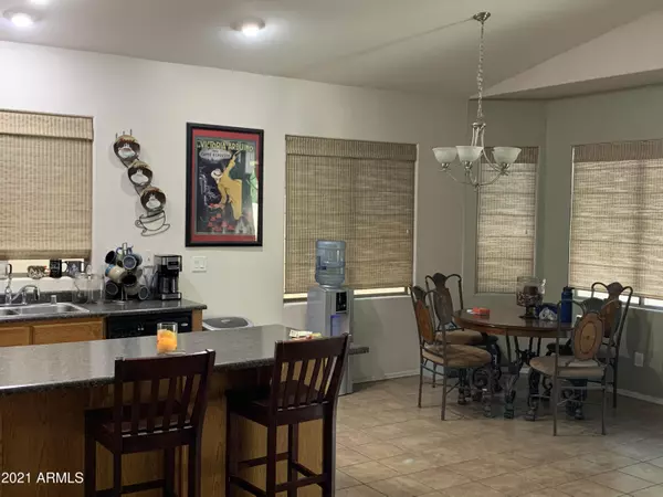 Glendale, AZ 85303,6906 N 72nd Drive