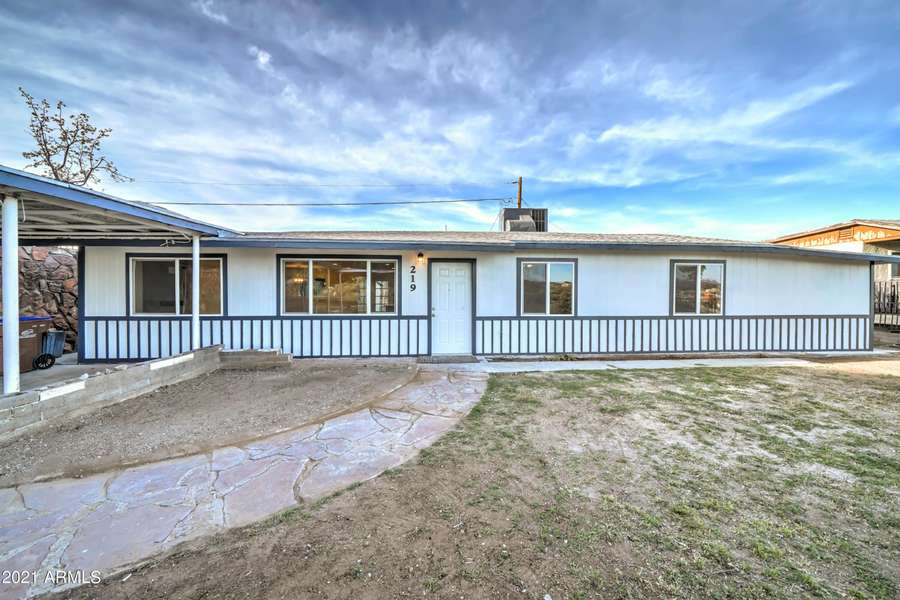 219 W Gillette Street, Globe, AZ 85501