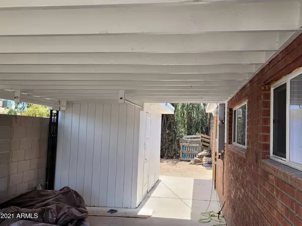 Glendale, AZ 85303,6711 W GLENDALE Avenue