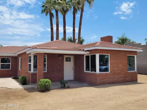 6711 W GLENDALE Avenue, Glendale, AZ 85303