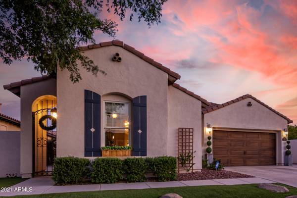 Chandler, AZ 85286,2379 E WISTERIA Drive